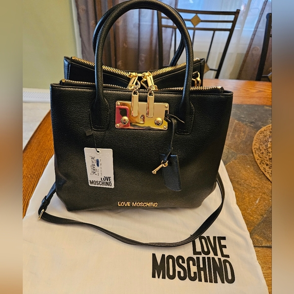 NWT Love Moschino  Borsa PU Nero Black Satchel with Gold Accents - Picture 2 of 9